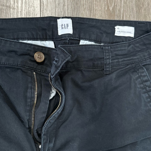 Gap High Rise Girlfriend Utility Khakis - Picture 4 of 4